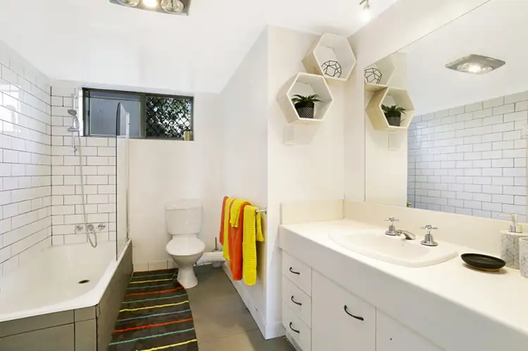 Sixth view of Homely unit listing, 3/63 Warren St, St Lucia QLD 4067