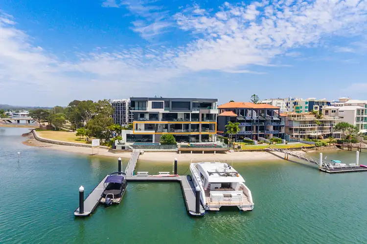2/63 River Esplanade, Mooloolaba QLD 4557