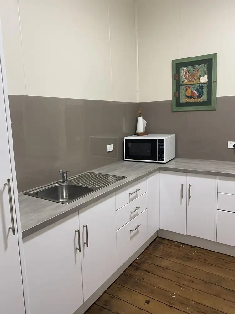 Fifth view of Homely house listing, 32 Arthur Street, Wellington NSW 2820