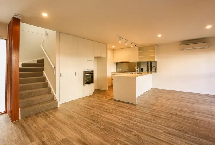27/8 Russell Street, Everton Park QLD 4053