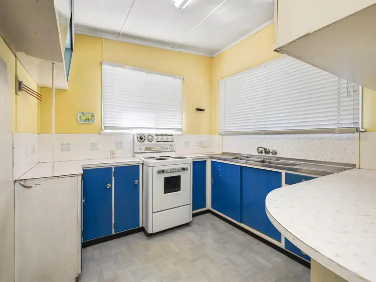 Seventh view of Homely house listing, 16 BINGARA STREET, Cannon Hill QLD 4170