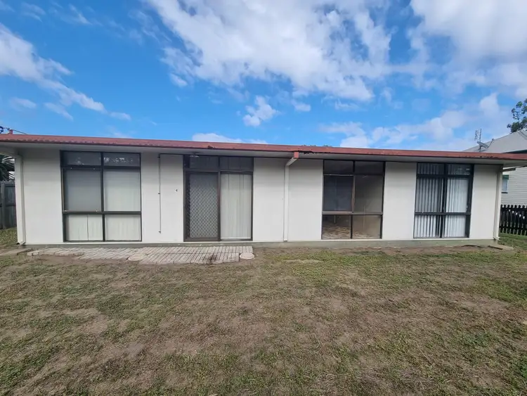 Second view of Homely house listing, 4 Phillips Street, Bluewater Park QLD 4818