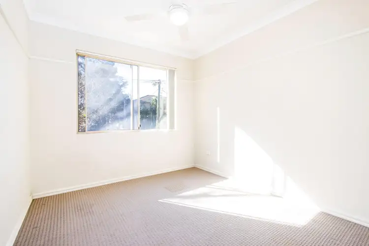 Fifth view of Homely unit listing, 2/90-92 Stapleton Street, Pendle Hill NSW 2145