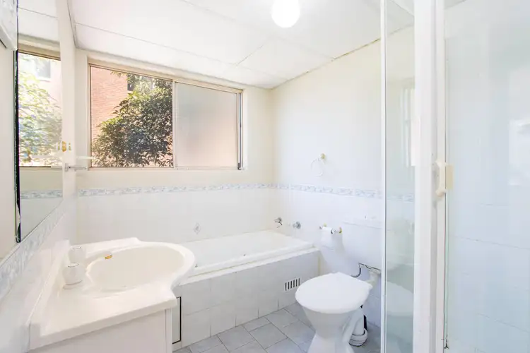 Sixth view of Homely unit listing, 2/90-92 Stapleton Street, Pendle Hill NSW 2145
