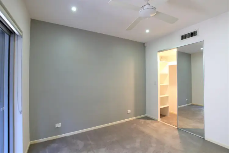 Fifth view of Homely apartment listing, Apartment 11/14 Montrose Rd, Taringa QLD 4068