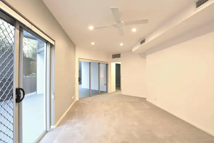 Seventh view of Homely apartment listing, Apartment 11/14 Montrose Rd, Taringa QLD 4068