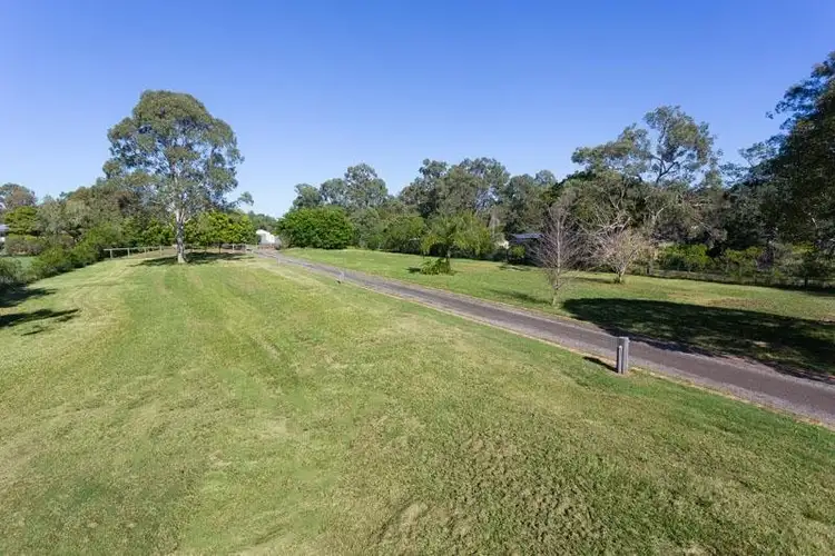 987 New Cleveland Road, Gumdale QLD 4154