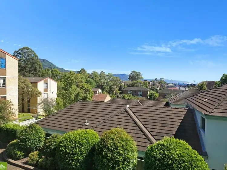 Sixth view of Homely townhouse listing, 4/18 Mangerton Road, Wollongong NSW 2500