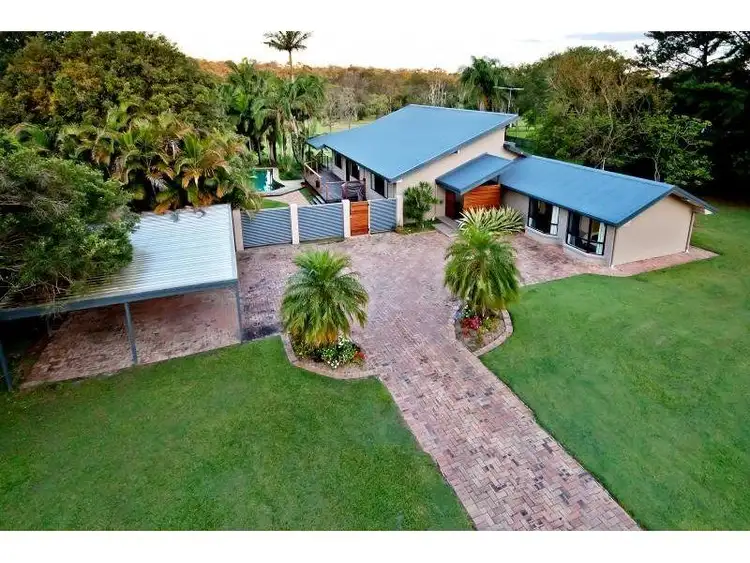 242 Stanbrough Road, Gumdale QLD 4154