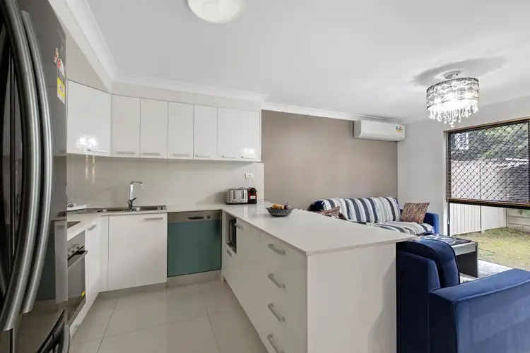 Third view of Homely townhouse listing, 35 Jaffa crescent, Calamvale QLD 4116