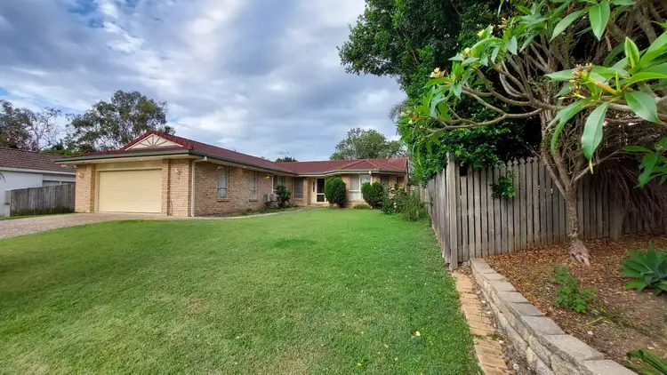 8 Taupo Place, Parkinson QLD 4115