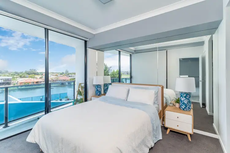 5 Harborside Court