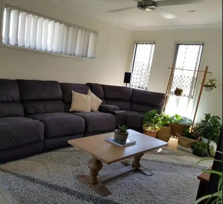 49 Admiralty Circuit