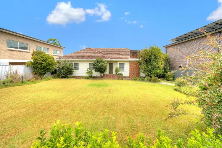 82 Pendle Way, Pendle Hill NSW 2145