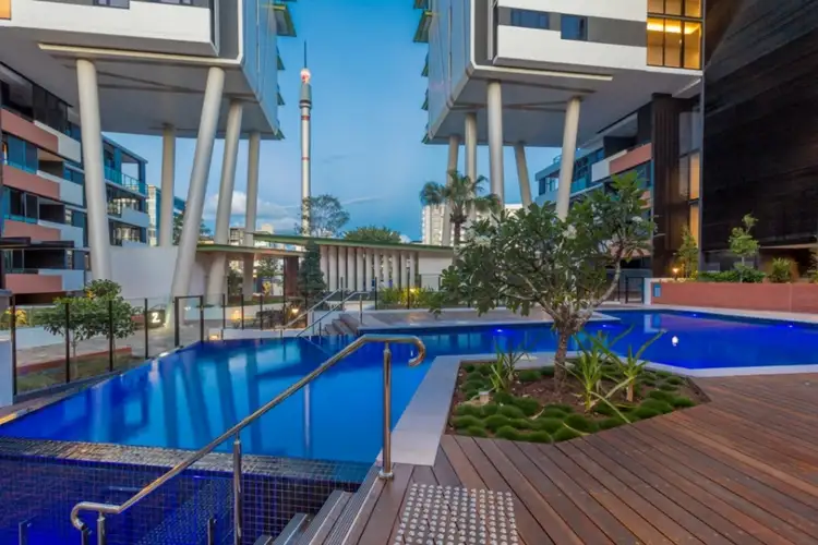 2003/9 Edmondstone Street, South Brisbane QLD 4101
