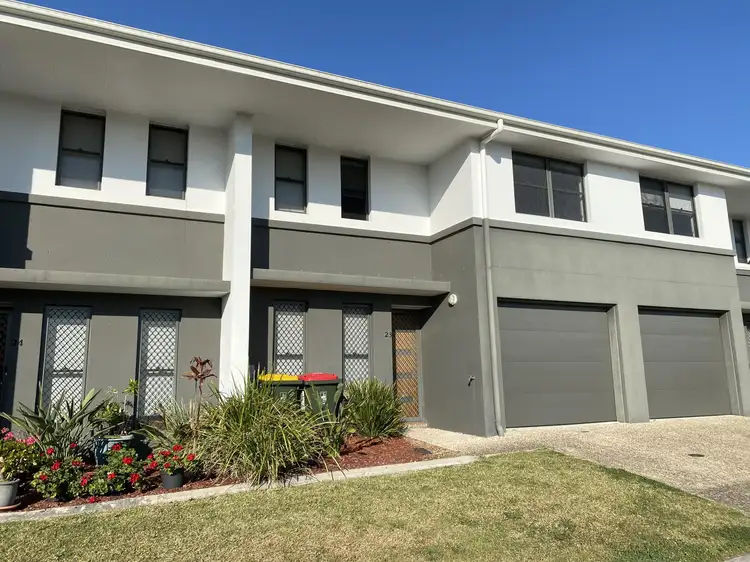 30 Girraween Crescent