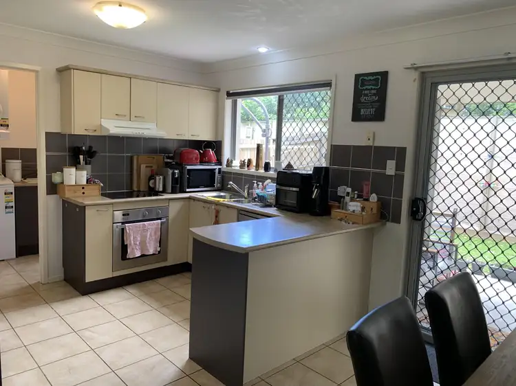 Fourth view of Homely townhouse listing, 11/6 Myrtle Crescent, Bridgeman Downs QLD 4035