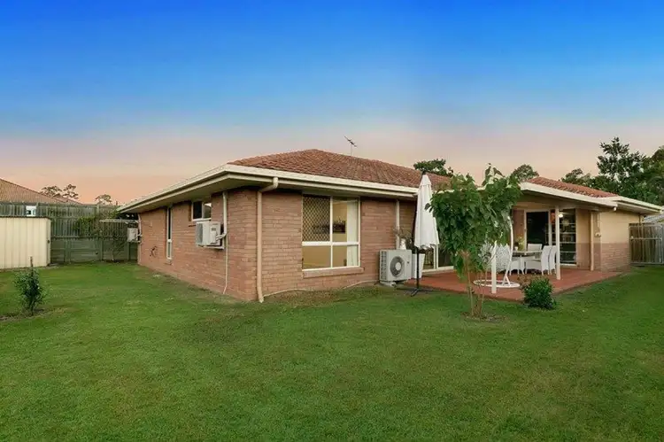 Second view of Homely house listing, 5 Innes Cl, Parkinson QLD 4115