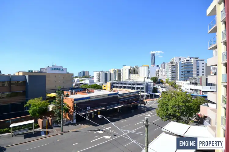 83 Leichhardt Street