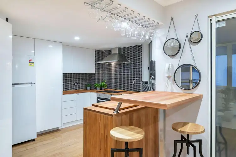 Second view of Homely unit listing, 15/40 Sedgebrook Street, Spring Hill QLD 4000