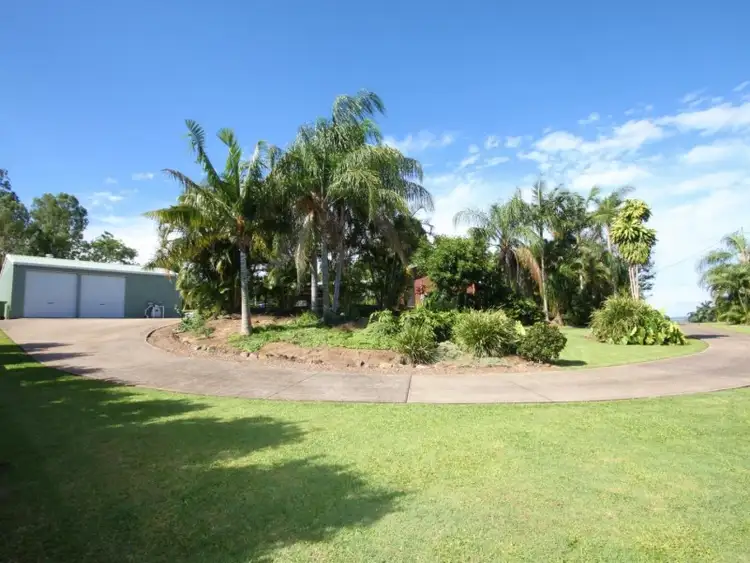 13 Crystal Court, Southside QLD 4570