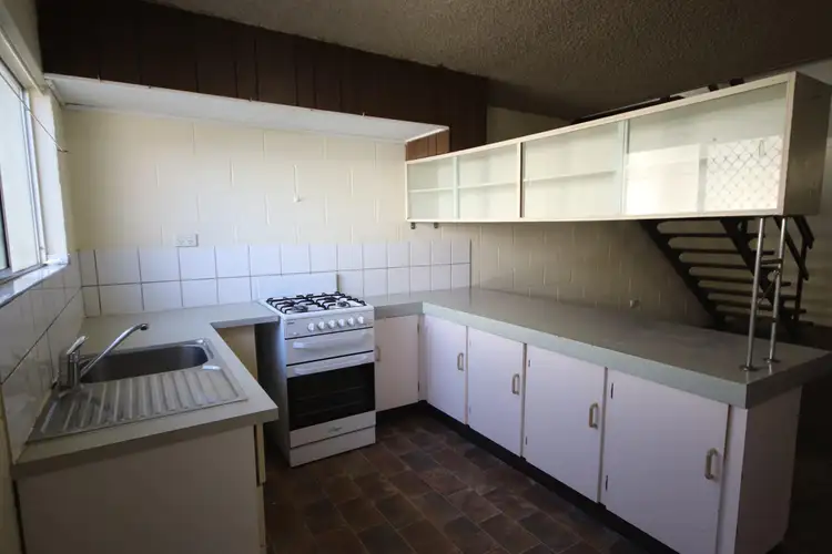 Sixth view of Homely block of units listing, 28-30 Echlin Street, West End QLD 4810