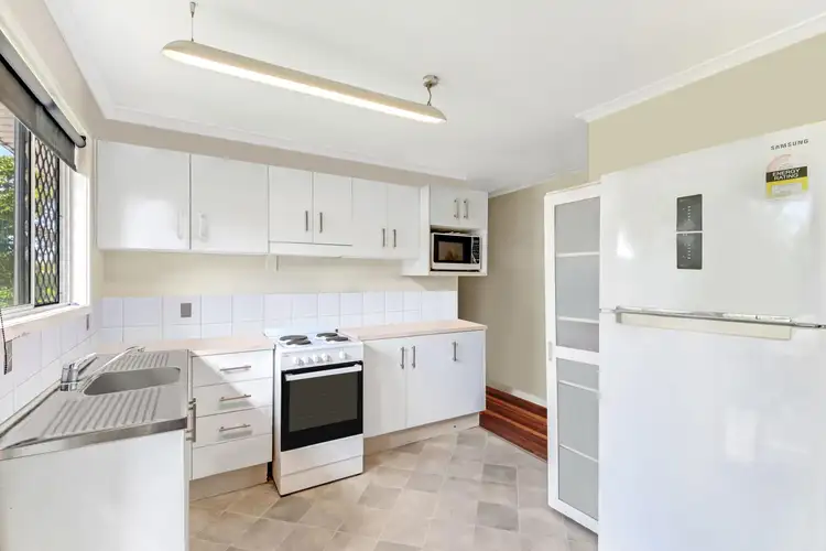 Third view of Homely house listing, 15 Saunders Beach Road, Saunders Beach QLD 4818