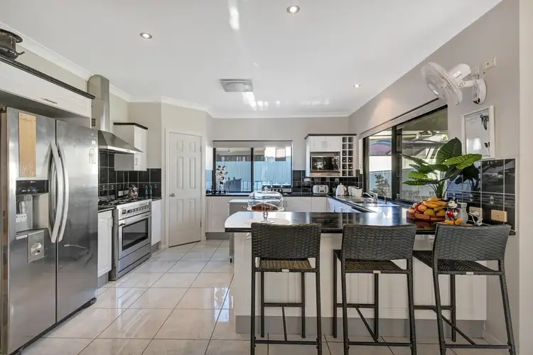 Fourth view of Homely house listing, 4 Monte Visto Court, Mount Louisa QLD 4814