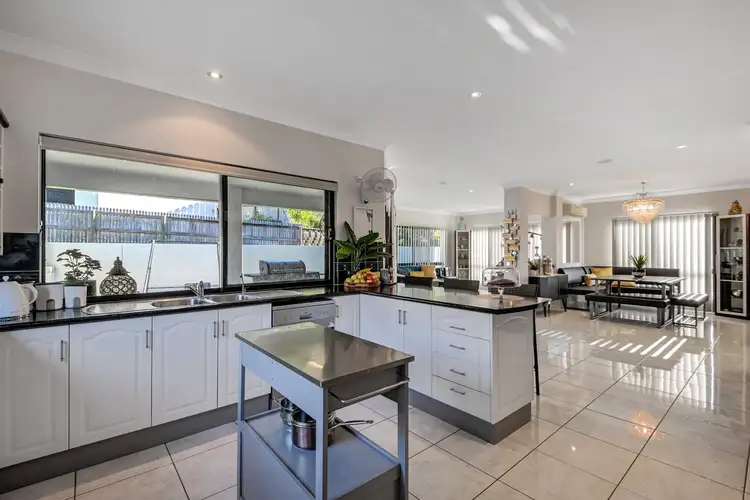 Fifth view of Homely house listing, 4 Monte Visto Court, Mount Louisa QLD 4814