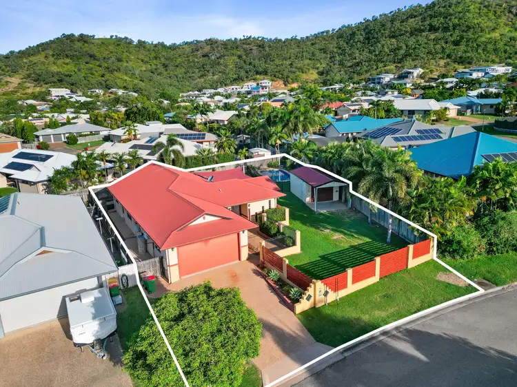 Main view of Homely house listing, 18 Crestbrook Drive, Mount Louisa QLD 4814