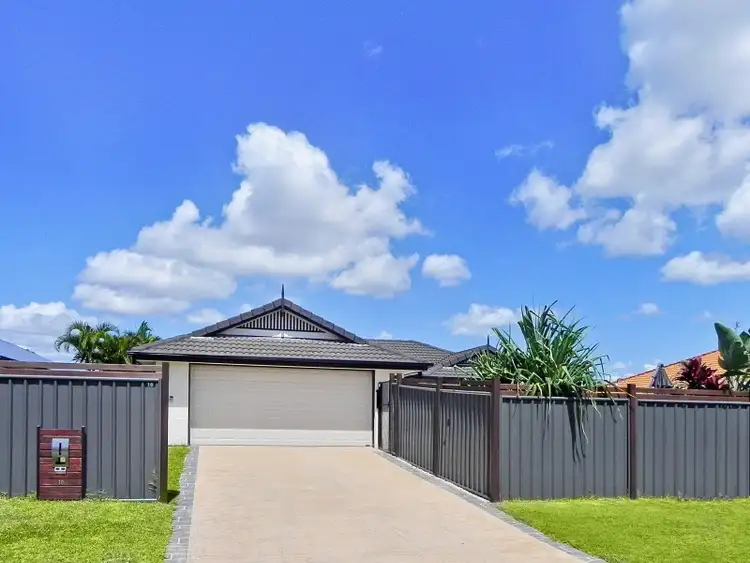 18 Anika Place, Little Mountain QLD 4551