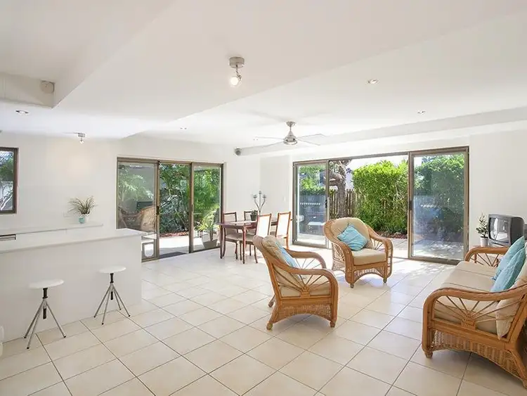 1/24 Viewland Drive, Noosa Heads QLD 4567