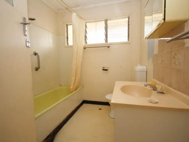 Sixth view of Homely house listing, 10 Neil Street, Southside QLD 4570