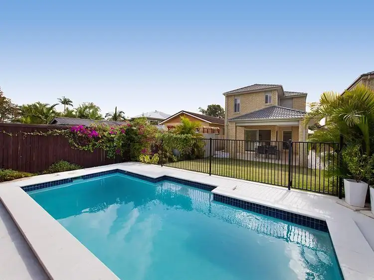 17 Brenda Street, Morningside QLD 4170