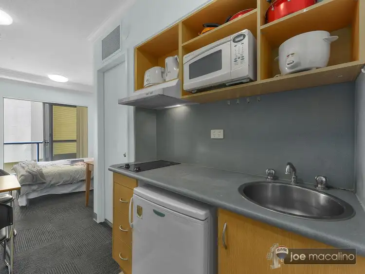 Fourth view of Homely unit listing, 104 Margaret St, Brisbane QLD 4000
