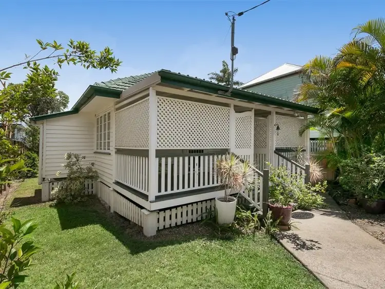 61 Marsh Street, Cannon Hill QLD 4170