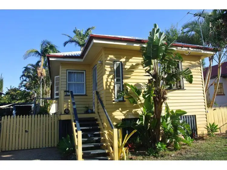 42 Pansy Street, Wynnum QLD 4178