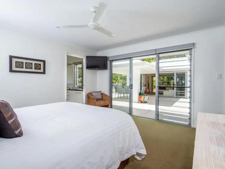 Seventh view of Homely house listing, 2 Callistemon Court, Southside QLD 4570