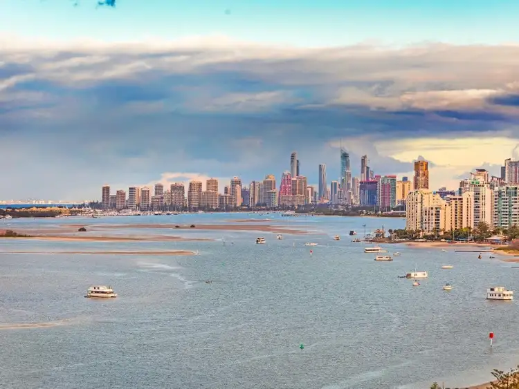 9 Bayview Street, Runaway Bay QLD 4216