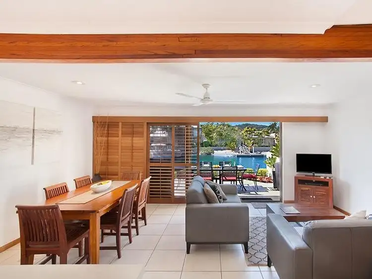 Fifth view of Homely unit listing, 2/5 Peza Court, Noosa Heads QLD 4567
