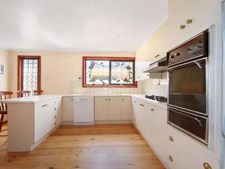 Fourth view of Homely house listing, 18 Highview Drive, Farmborough Heights NSW 2526
