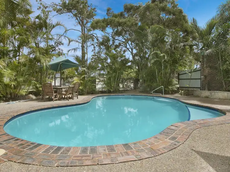 Second view of Homely townhouse listing, 1/160 Pine Street, Wynnum QLD 4178