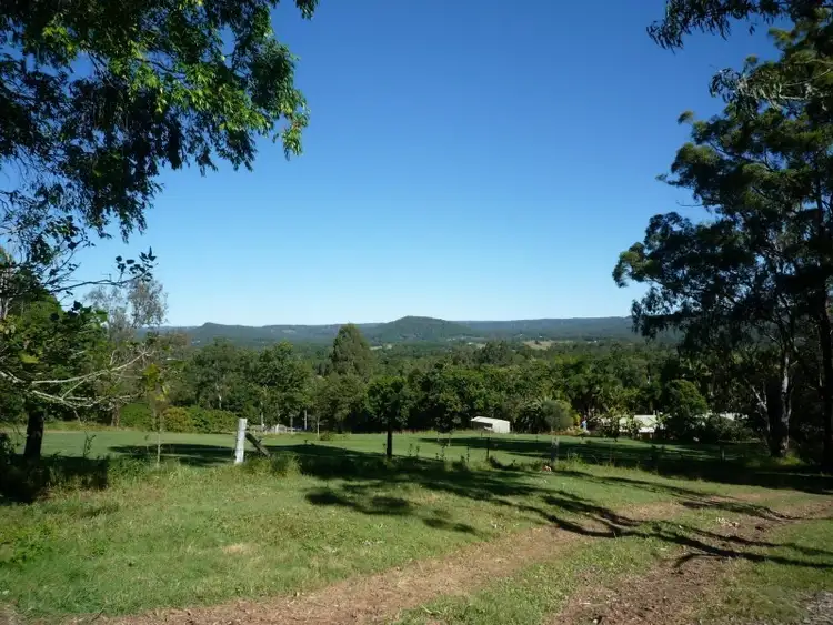 18, 60 Old Coach Way, Ninderry QLD 4561