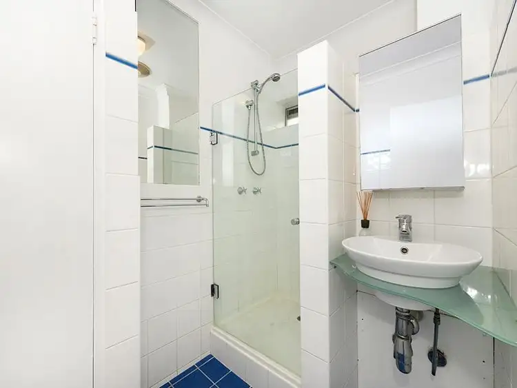 Sixth view of Homely unit listing, 11/69 Northcote Street, East Brisbane QLD 4169