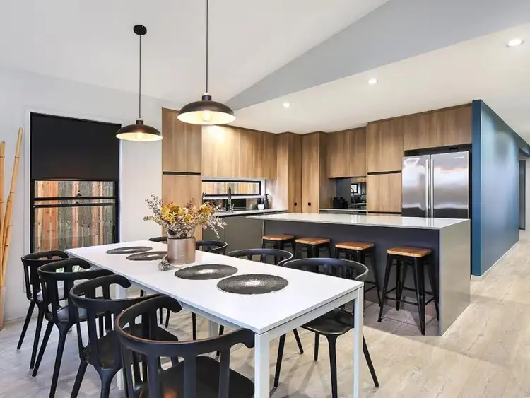 64 Brampton Crescent, Mountain Creek QLD 4557