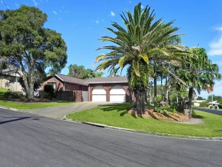 23 Enfield Crescent, Battery Hill QLD 4551