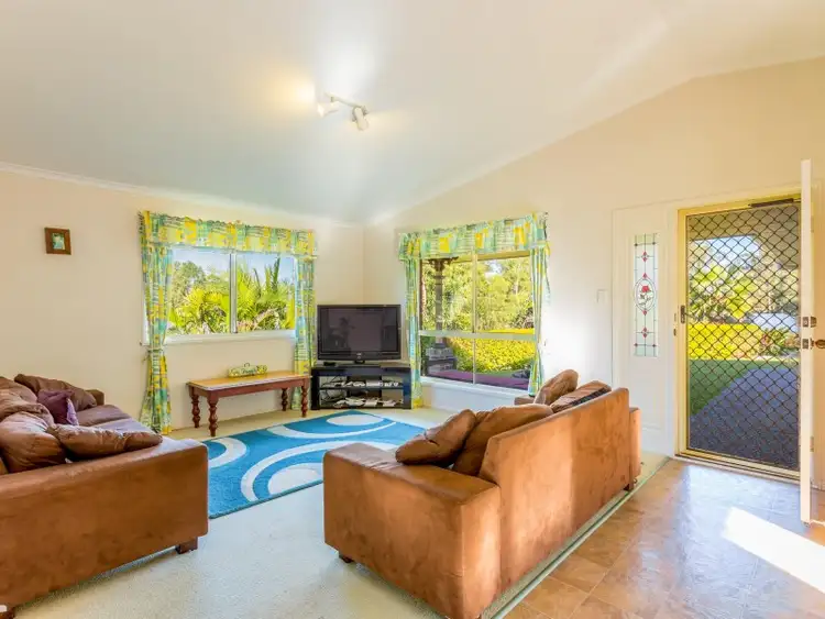Second view of Homely house listing, 6 Piccadilly Drive, Southside QLD 4570