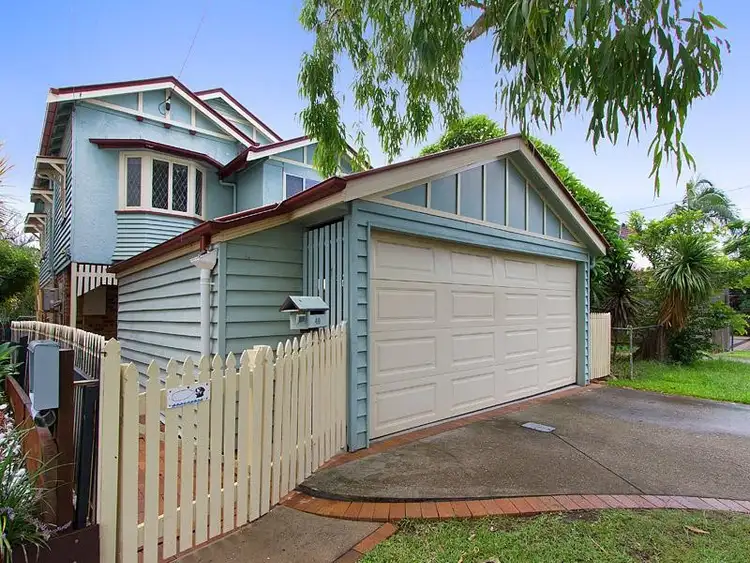 40 Gillan Street, Norman Park QLD 4170