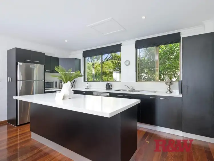 Sixth view of Homely unit listing, 3/17 'Ocean Palms' Noosa Parade, Noosa Heads QLD 4567