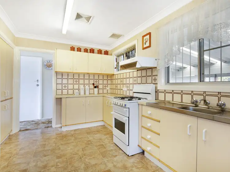 Fifth view of Homely house listing, 7 Mountain View Crescent, Figtree NSW 2525